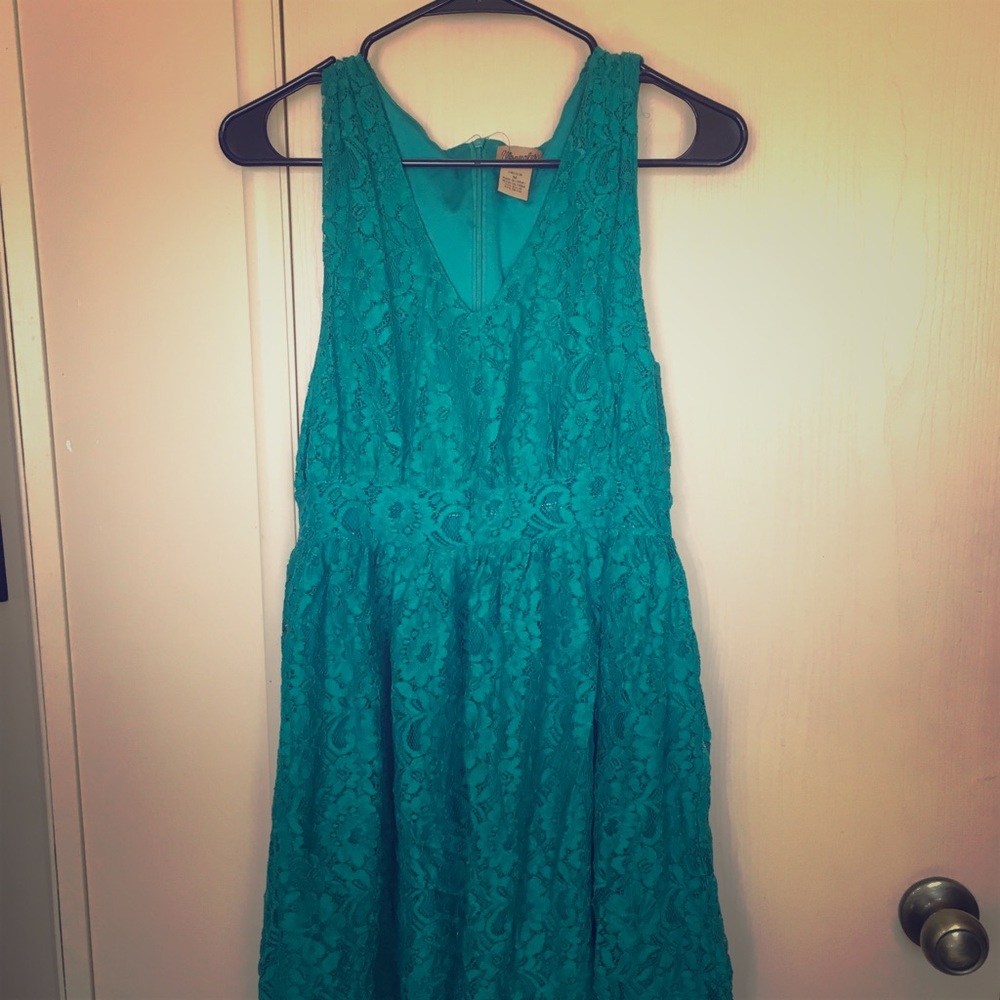 Midi Dress - Lace